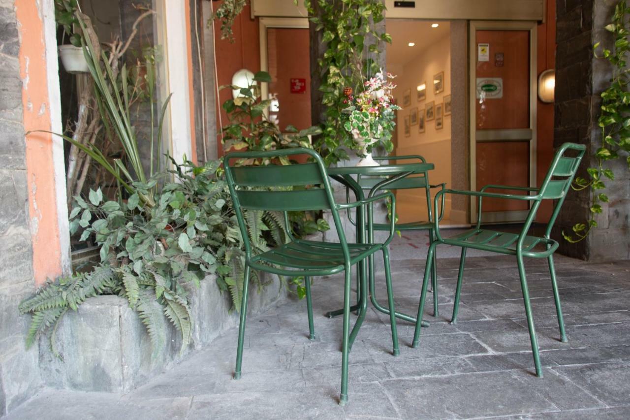 Hotel Vittoria Génova Exterior foto